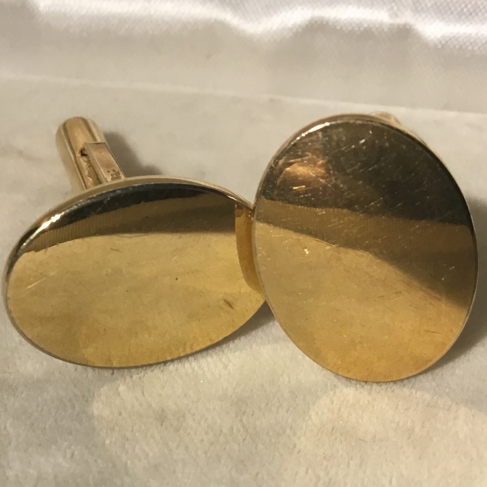 Vintage Krementz Gold-Tone Cuff Links